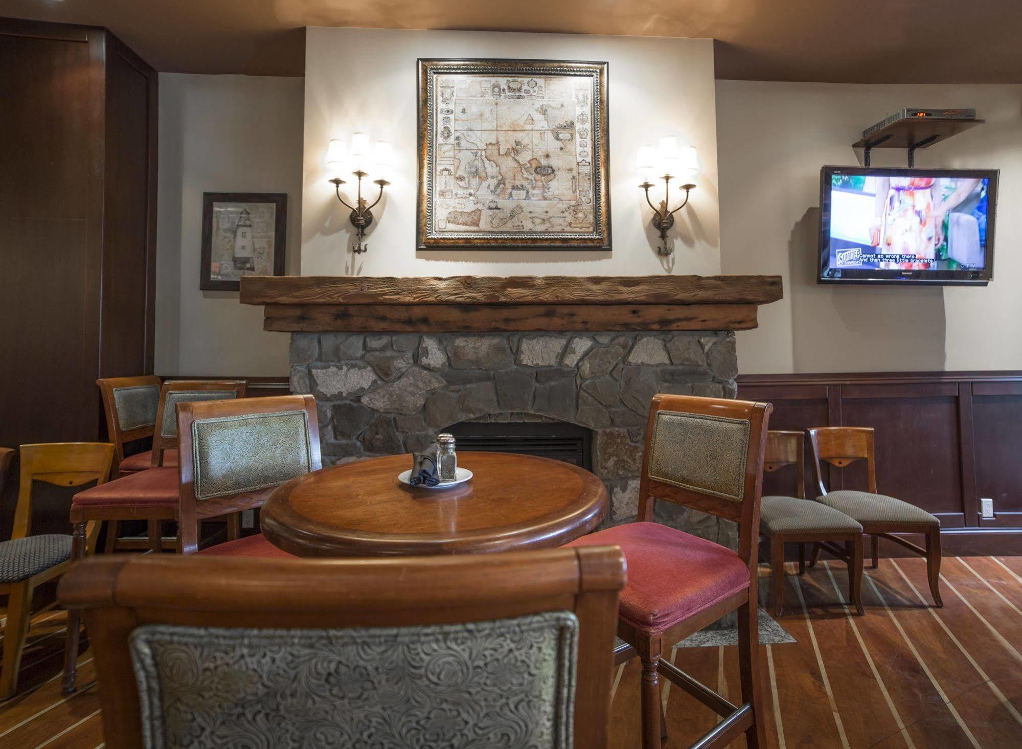 Poets Cove Resort & Spa Bedwell Harbour Exterior foto
